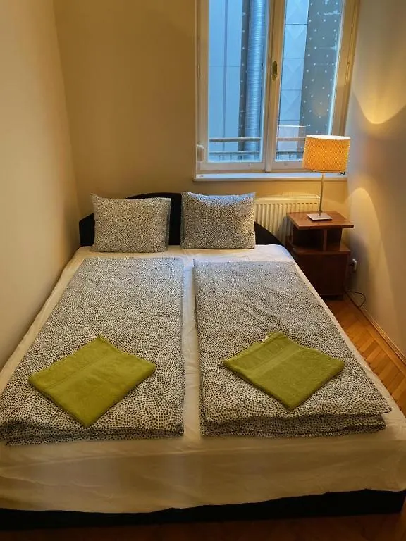 Apartment Central Place With Balcony Budapest